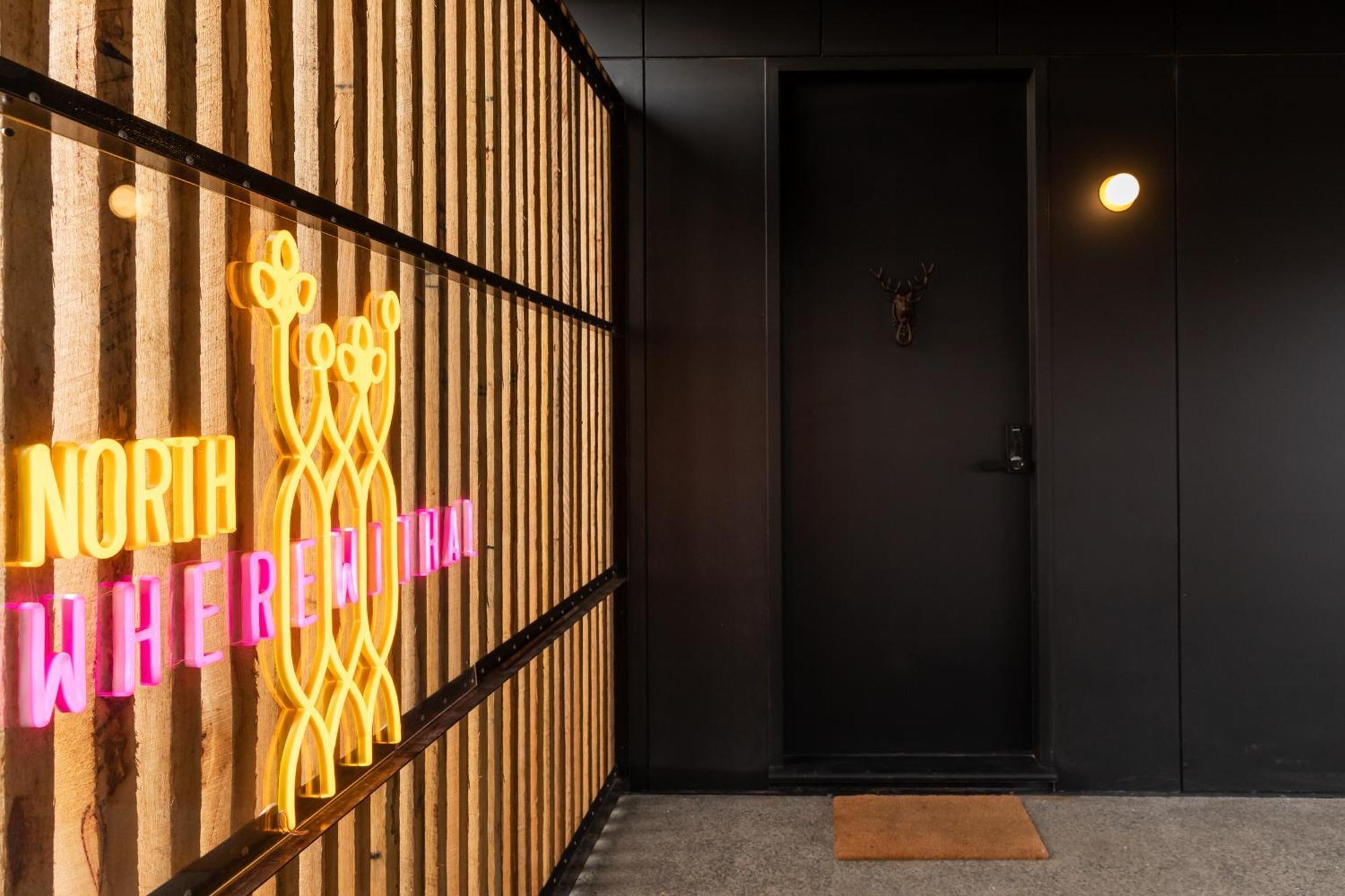 Wherewithal Luxury Suites Carlton Екстер'єр фото