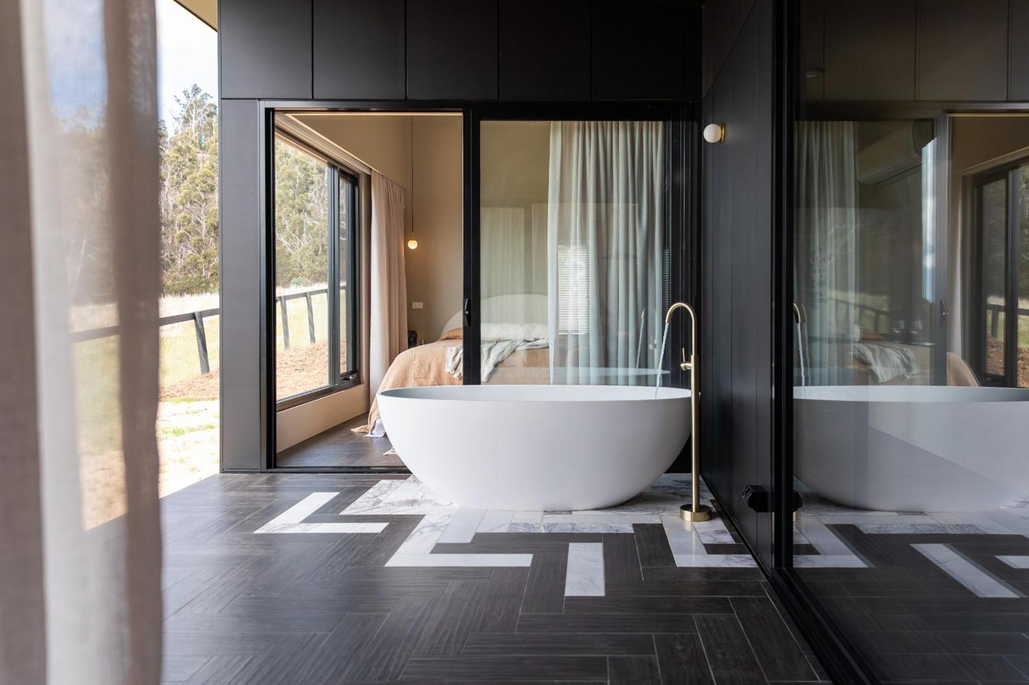 Wherewithal Luxury Suites Carlton Екстер'єр фото